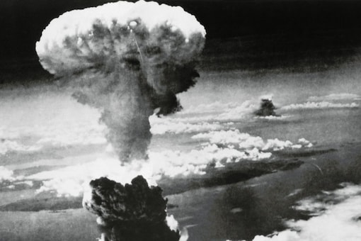 Nuclear implosion fission uranium bomb in Hiroshima, 1945